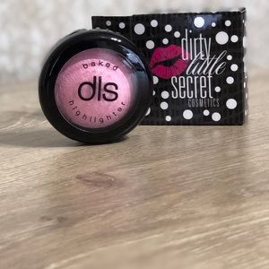 Dirty Little Secret Cosmetics Baked Highlighter